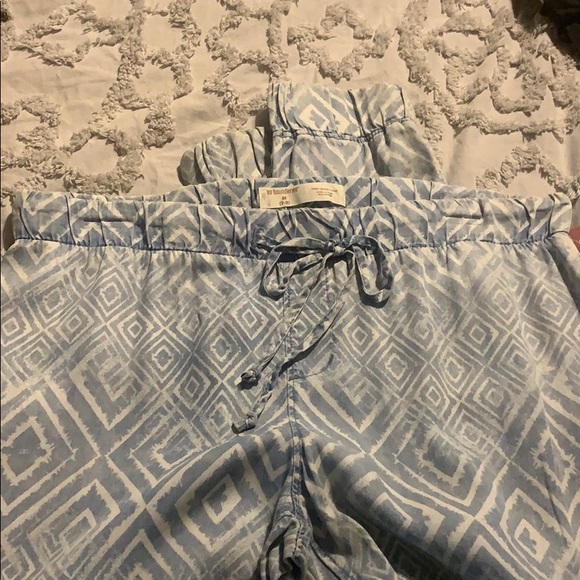 3/$25 Woman’s pants size 7/9 NWT - Picture 4 of 9